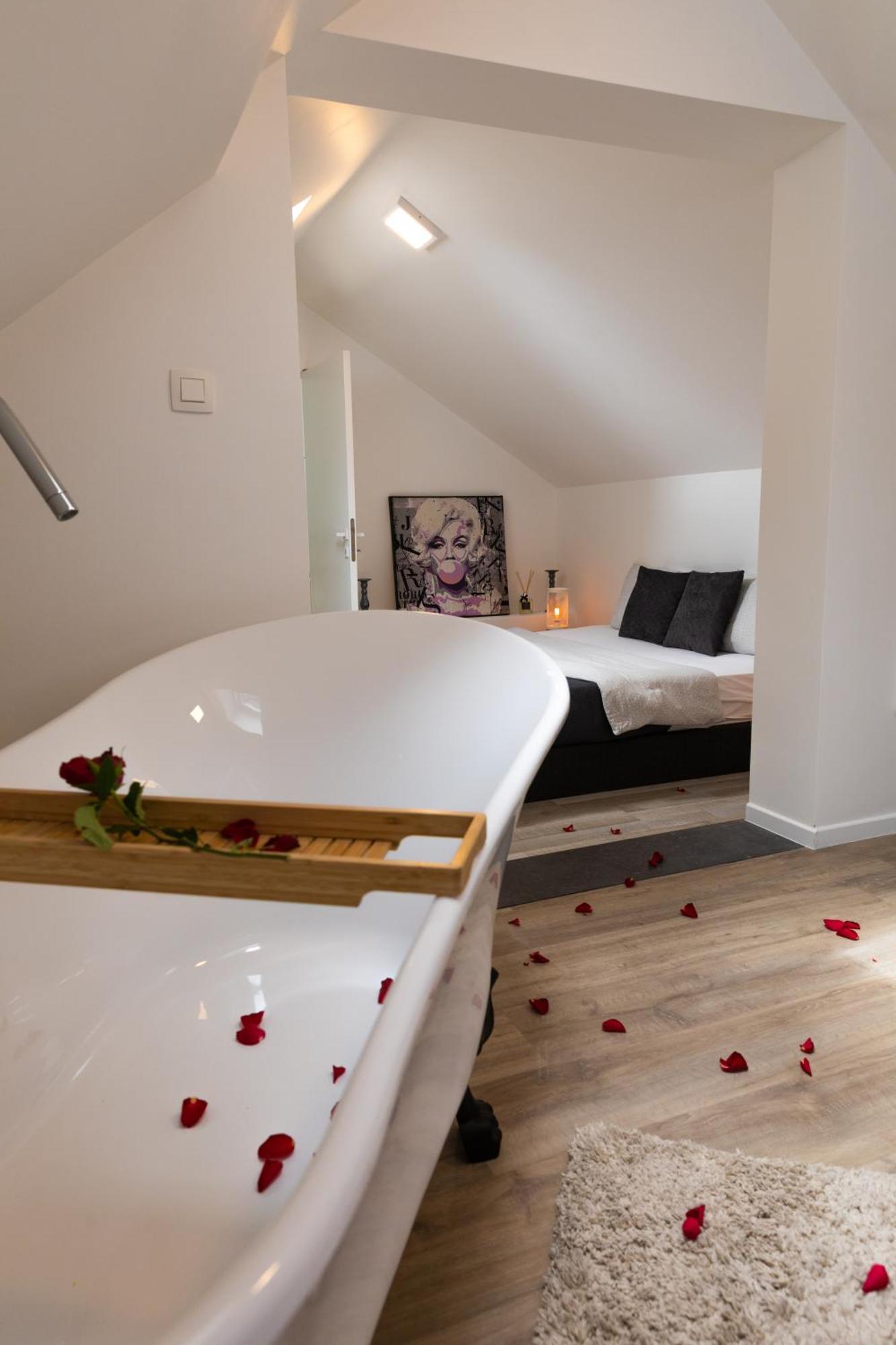 Wellness Loft Huy Διαμέρισμα Εξωτερικό φωτογραφία